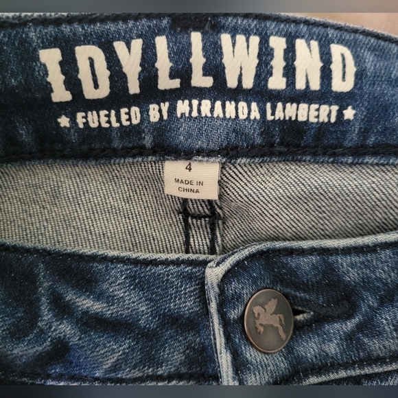 Idyllwind Miranda Lambert Floral Embroidered Front Button Bootcut Jeans Size 4 - Picture 3 of 9